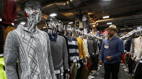美國服裝零售暴漲727%背后 紡企“聞風(fēng)而動”搶抓外貿(mào)復(fù)蘇新機(jī)遇